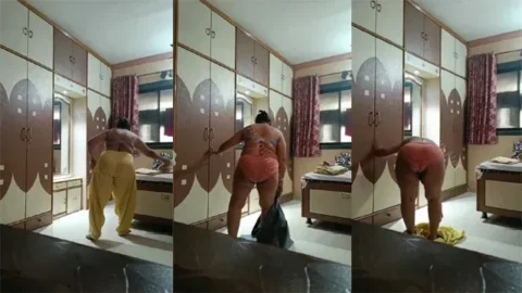 Mature Teacher Mom Changing Affair Leaked Mms