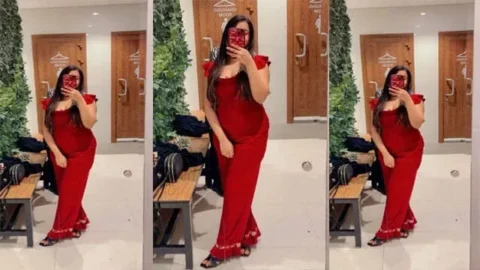 Indian Horny Mal Showing Asshole Fingering