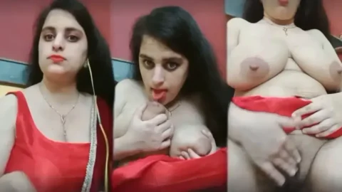 Desi Bhabhi Licks Her Own Big Boobs Then Rubs Her Wet Pussy in Viral MMS hot sex
