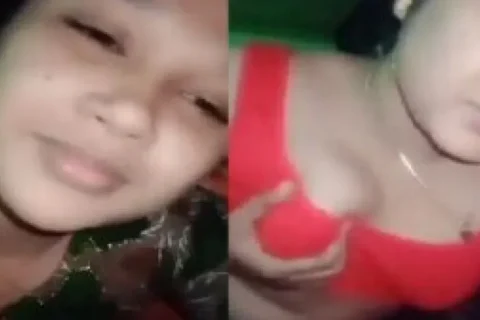 Lonely girlfriend desi fingering horny pussy