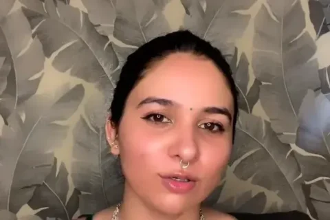 Mayhem Grinds Her Wet Pussy on Teddy Bear During Tango Live Stream Sex Video