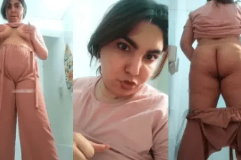 Indian Woman s Nude Boob Lick Strip Tease