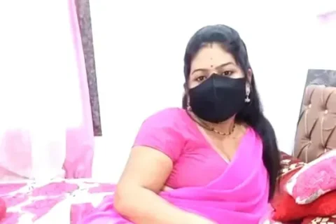Horny housewife wears pink saree and mask on cam shows thick ass and rubs pussy hard Sex Video