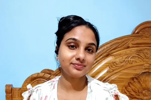 Desi Bhabhi Nude Video Call Leaked Fingering Her Wet Pussy and Showing Boobs Sex Video