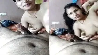 Desi gaon ki sexy biwi ka private webcam romance Sex Video