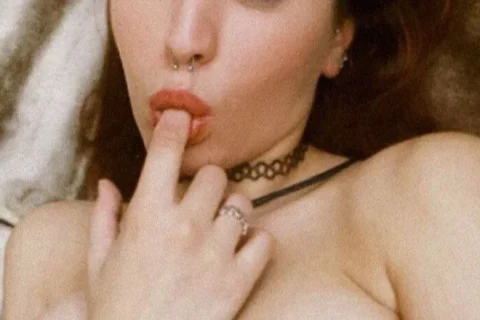 Girl fucking and show