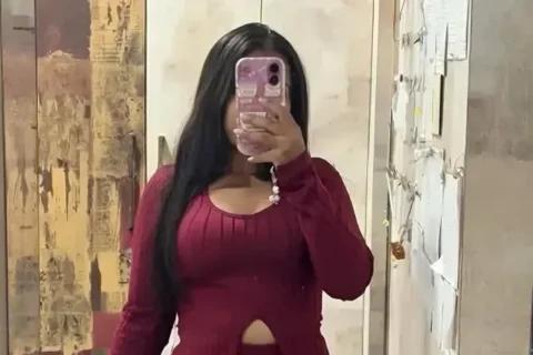 Aradhya Anand Goes Topless Teasing Boobs and Hot Body with Roses Sex Video