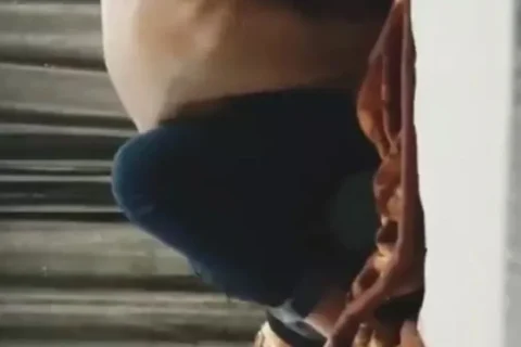 Desi girl fucking in her room