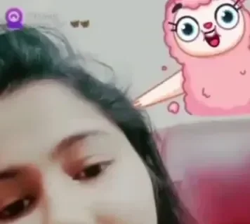 Chamet Girl Stripping Full Nude Showing Her Boobs and Ass Sex Video