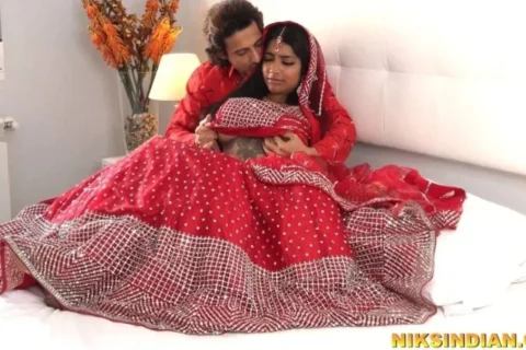 Real Indian Desi Teen Bride Fucked in Ass and Pussy on Suhaag Raat