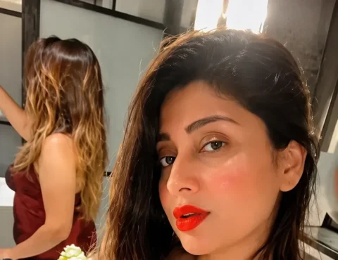 Fariha Priyam Completely Nude, Showing Her Big Boobs and Tight Pussy Spreading Ass During on a Video Call Sex Video