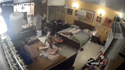 Bengali MILF Big Boobs After Bath Dress Change IP CAM Videos Watch Now