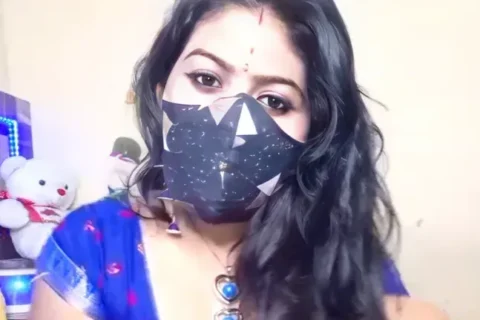 Horny Desi Milf Stripping Saree Off And Showing Her Huge Asshole With Horny Moves Sex Video