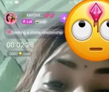 Desi Wife Video Calls Her Lover Showing Her Big Boobs While Hubby s Away Sex Video