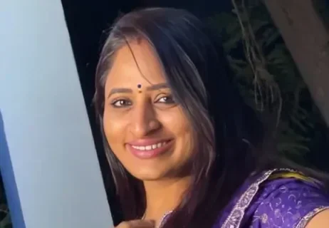 South Indian Actress Sujatha Simhadri Live Cam Nude Show Boobs Exposed to Her Horny Fans Sex Video