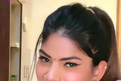 Beautiful Actress and Model MAHIRA Latest Most Surprising 17Min Premium Live Ft. Full NUD Shower with Full Face Clear Audio!! Don t Miss Sex Video