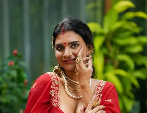 Famous Mallu Model Resmi Nair Gets Fucked in Red Traditional Wear Cock Riding Sex Video