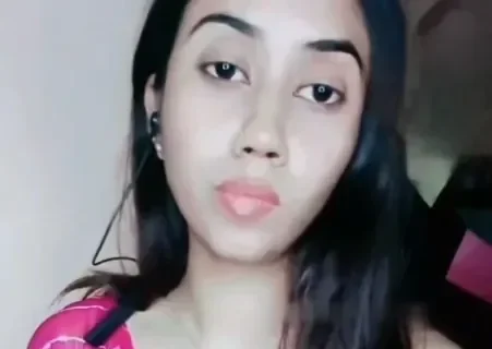 Horny Desi Girl Stripped Pinches Nipple And Fucks Herself On Video Call Sex