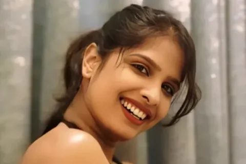 Hot Indian Porn Actress Tejaswini Gets Fully Nude and Fucked Hard on Sex Bed Sex Video