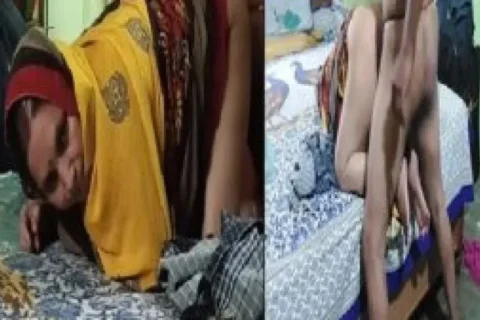 Mature aunty sex in doggy style viral home sex