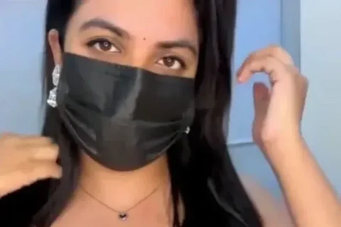 Desi MILF On Stripchat Boobs Out For A Semi Nude Tease Show Sex Video