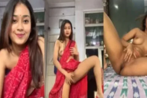 Super cute girl saree striptease show
