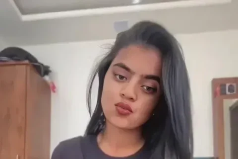 Busty Hot Desi Girl Stripping Fully Nude And Masturbates Pussy While Showing Asshole Sex Video