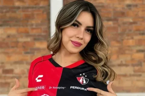 Viviane Lomelin Onlyfans Leaked PPV Blowjob And Hard Fucking By Boyfriend