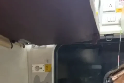 Vove Couple Gets Pounded Hard by Boyfriend in a Moving Train Sex Video