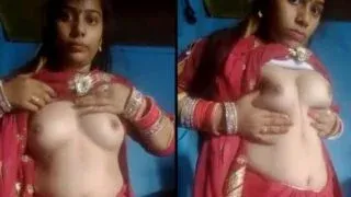 Desi newlywed village bhabhi secretly flaunts her hot assets Sex Video