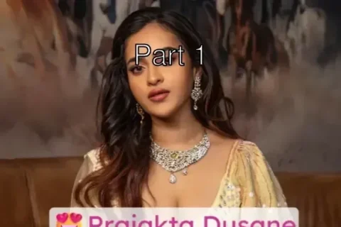 Famous influencer Prajakta Dusane Most Requested Video Boobs Out Flashing Her Nipples to Her Fans!! Part 1 Sex Video