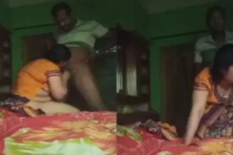 Mature Desi housewife quick sex with neighbor at home