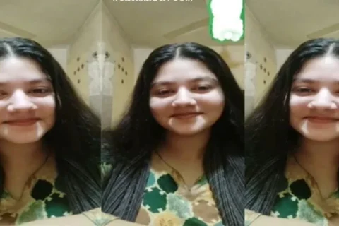 Beautiful Sexy Chubby Girl Showing