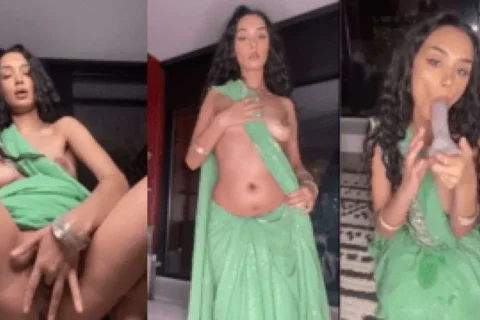 OnlyFans Girl Saree Boobs Out Sucks Dildo Rides