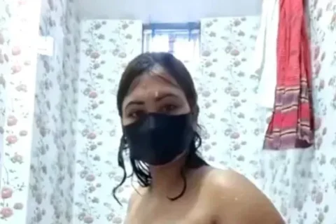 Desi Wife Bathing Full Nude Big Boobs And Hard Nipples Wet Body Cam Show