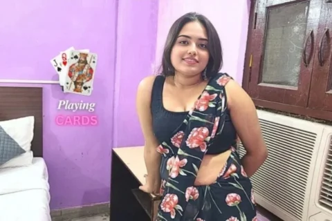 Desi Ayushi Bhabhi Playing Cards Sex Game