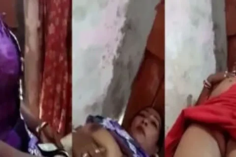 Desi Randi boobs and pussy show to customer