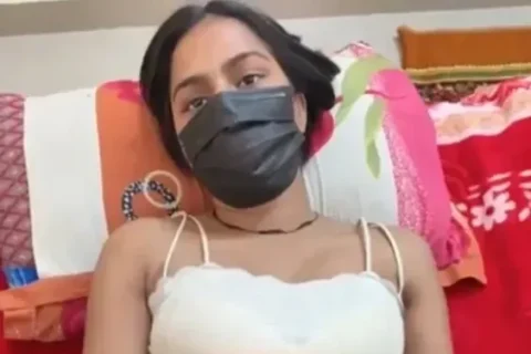 Desi Girlfriend Spreading Her Legs For Deep Pussy Pounding And Blowjob Nude Homemade Sex Video