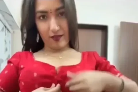 Sexy onlyfans model red saree fully nude shows off pussy and anal extremely close up on live cam Sex Video