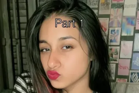 Sizzling Hot Insta Babe Strips Full Nude, Shows Off Her Wet Pussy and Boobs Part 1 Sex Video