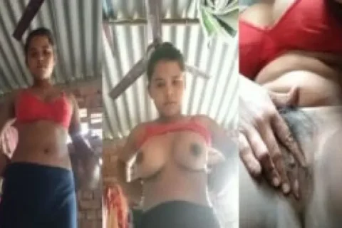 Cute Desi girl shows her boobs and pussy