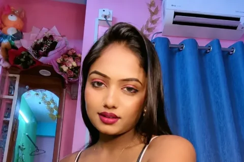 Sexy Babe Teases Her Deep and Big Cleavage Boobs in Sexy Dress Sex Video