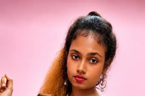 Horny Desi Girl Strips Live Showing Off Her Boobs And Juicy Ass