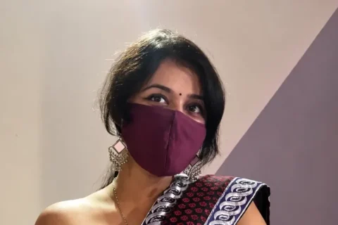 Hot Teacher Gets Her Boobs Pressed by Student Before Sucking a Black Dildo in a Leaked Roleplay Video Sex Video