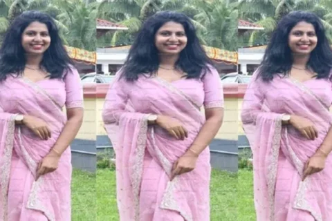 Desi Young Girl Nude Fingering Show