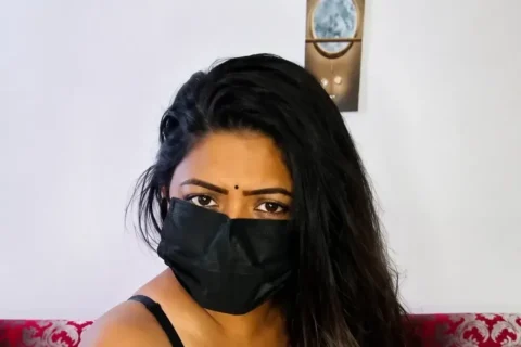 Horny Milf Rubs and Sucks Cock In Saree Live Video Sex Video
