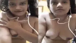 Desi aunty ka secret uncut fun in village Sex Video