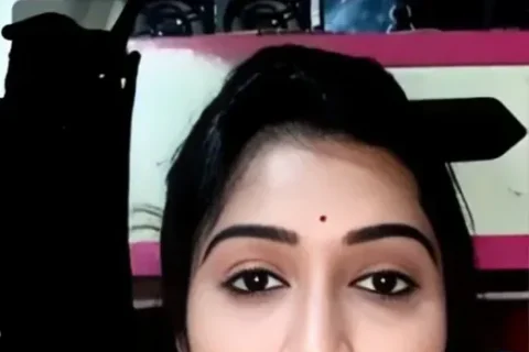 Innocent Desi Bhabhi Showing Big Boobs On Live Cam Show Leaked MMS Sex Video