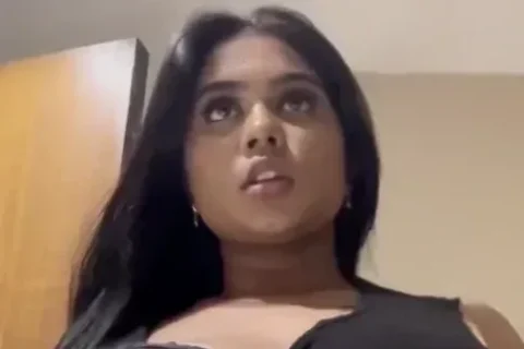 Oasi Das Nude Onlyfans Video Showing Her Big Boobs and Jet Spraying Her Pussy on Toilet Seat Sex Video