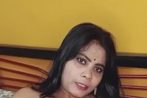 Horny Desi Milf Gives Sloppy Blowjob And Fucks Boyfriend s Big Cock Hard While Fully Nude Sex Video